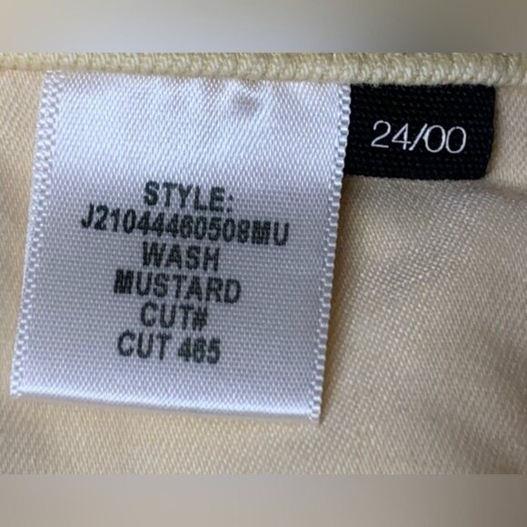 Veronica Beard Maera High-Rise Skinny Jeans in Mustard - Picture 11 of 12